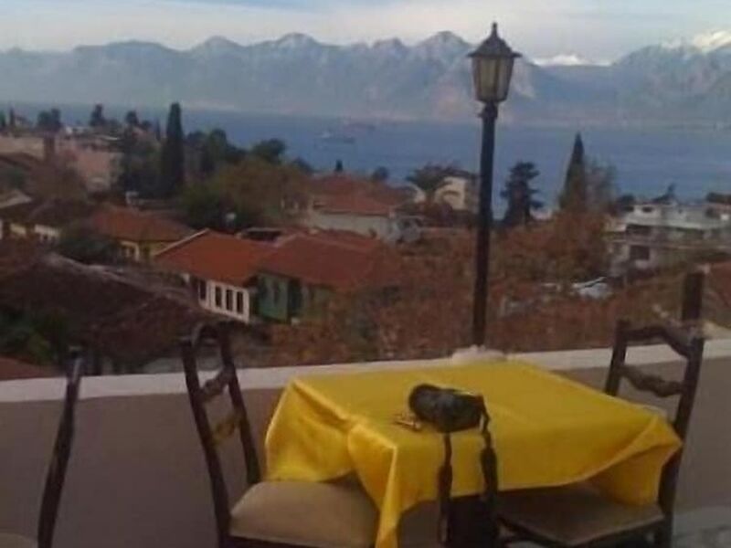 Sunrise Hotel
