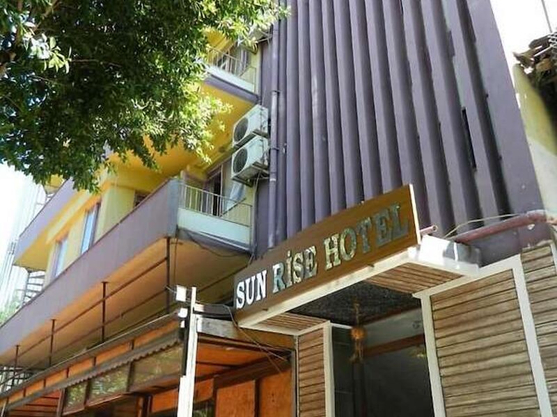 Sunrise Hotel