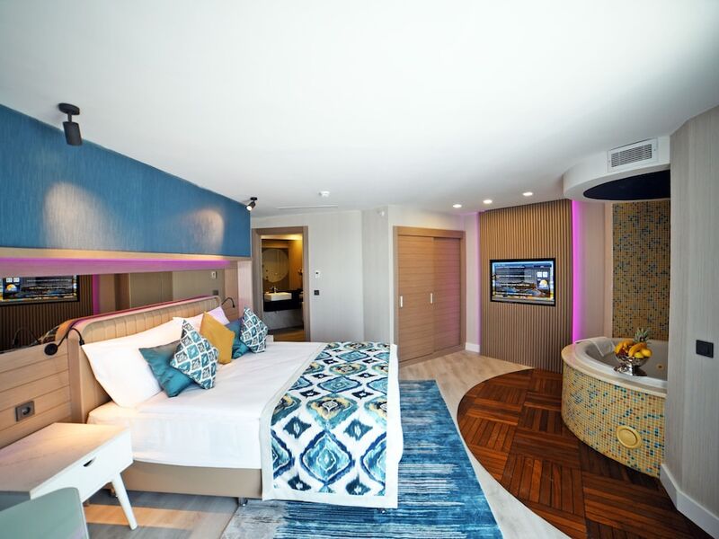Royal Wings Hotel - All Inclusive