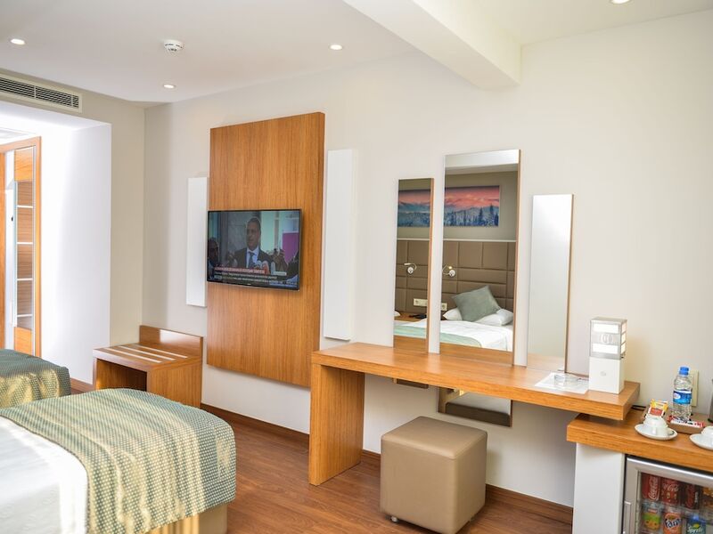 Hakcan Hotel