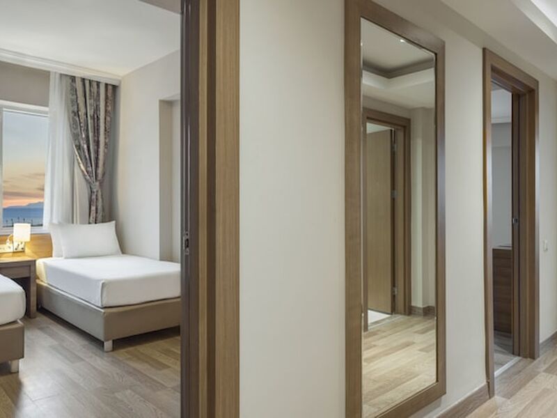 Ramada Resort by Wyndham Lara