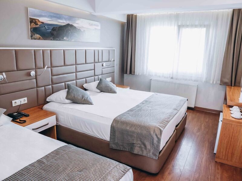 Hakcan Hotel