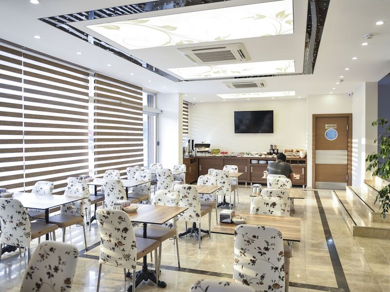 Hakcan Hotel