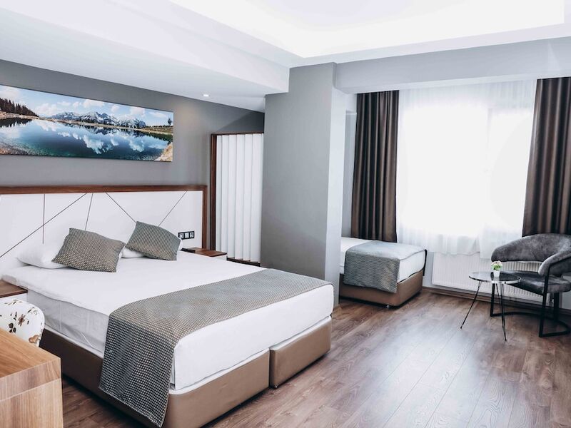 Hakcan Hotel