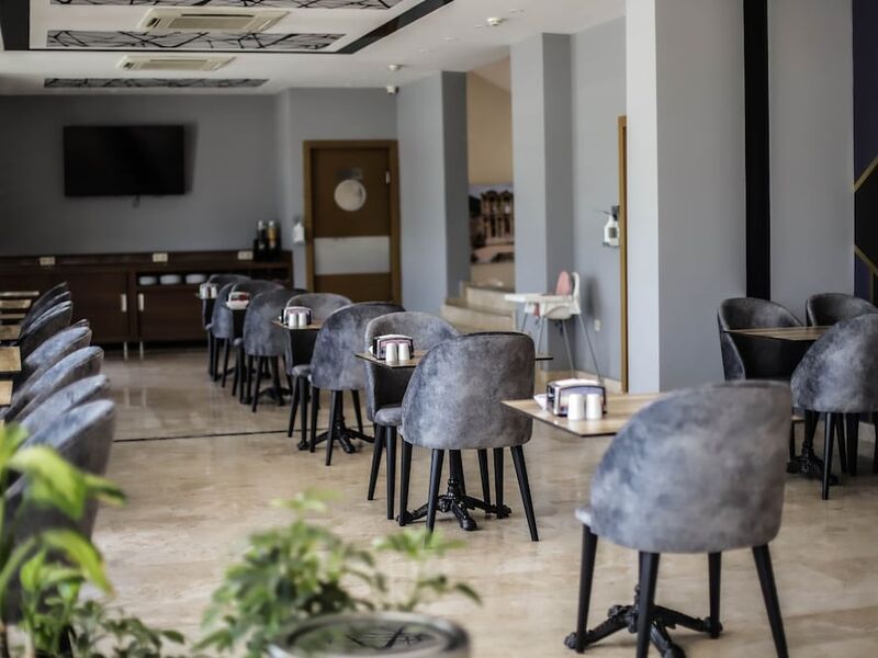 Hakcan Hotel