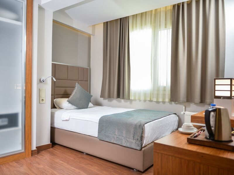 Hakcan Hotel