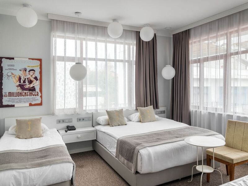 Delight Deluxe Hotel and Spa