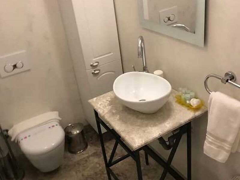 Delight Deluxe Hotel and Spa