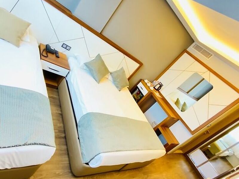 Hakcan Hotel