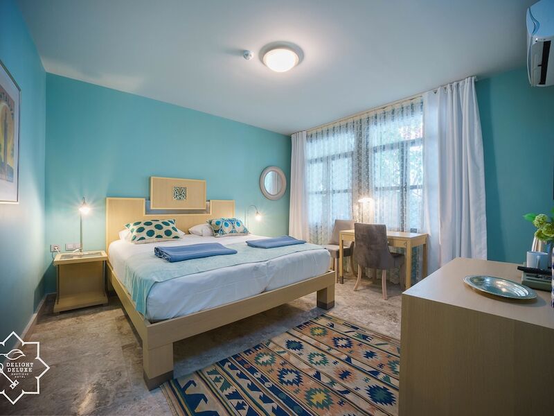 Delight Deluxe Hotel