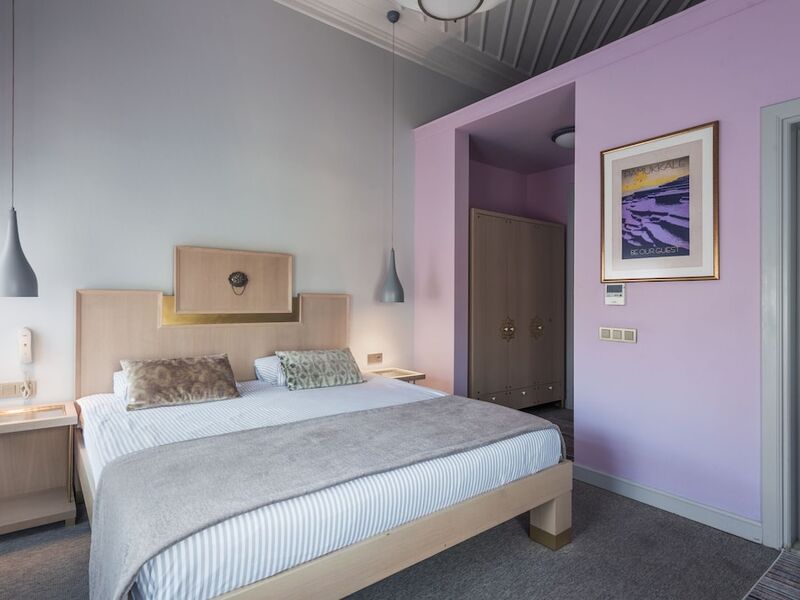 Delight Deluxe Hotel
