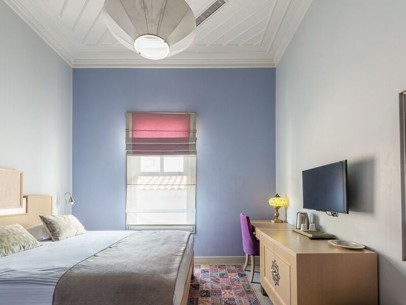 Delight Deluxe Hotel