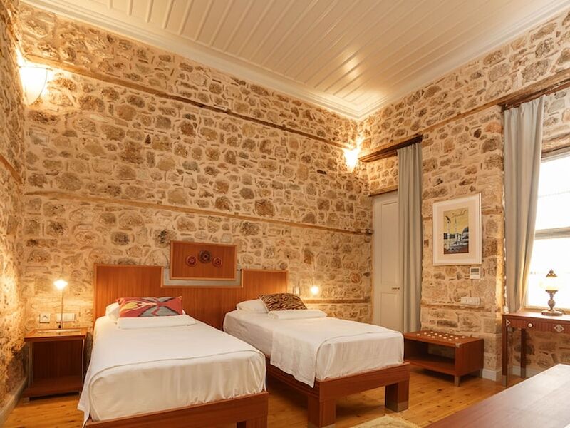 Delight Deluxe Hotel