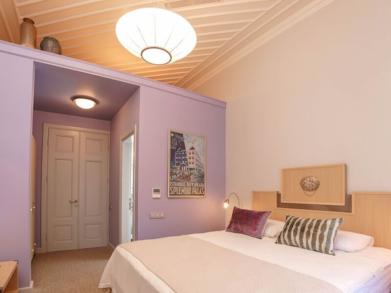 Delight Deluxe Hotel