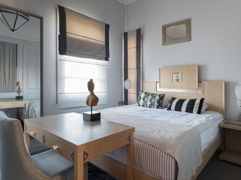 Delight Deluxe Hotel