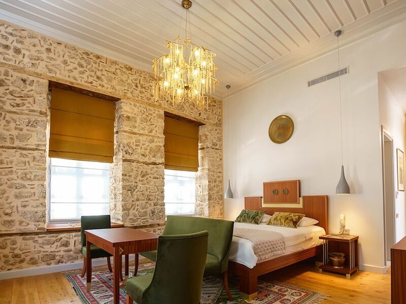 Delight Deluxe Hotel