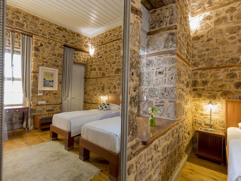 Delight Deluxe Hotel