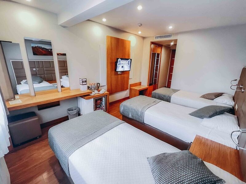 Hakcan Hotel