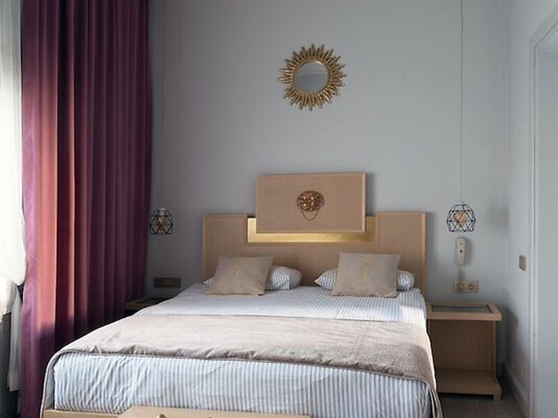 Delight Deluxe Hotel
