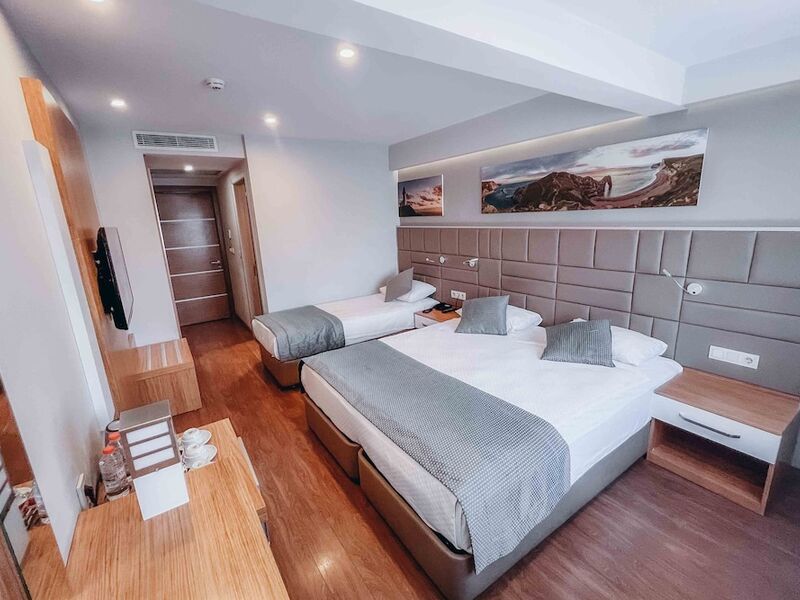 Hakcan Hotel