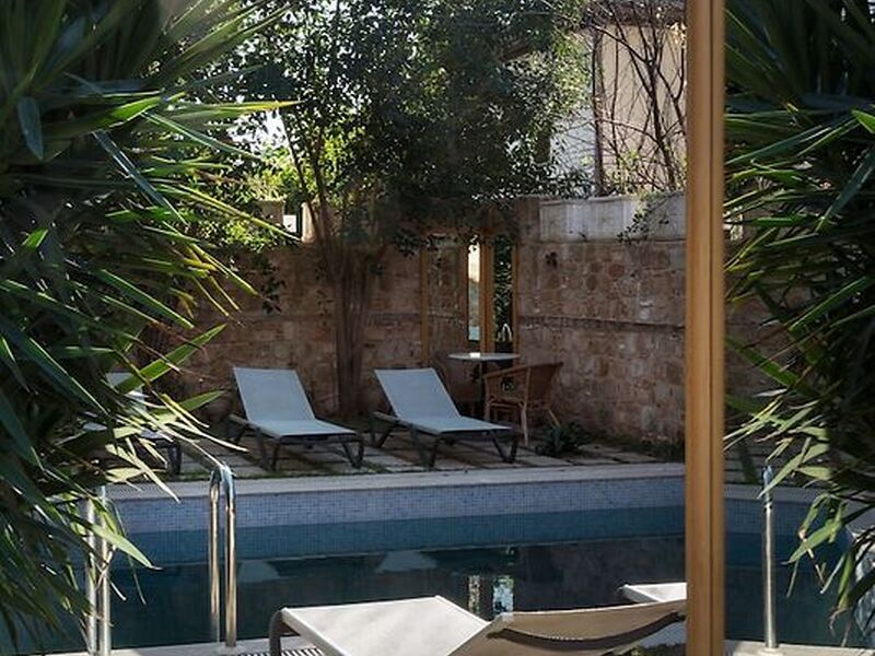 Delight Deluxe Hotel