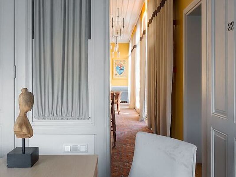Delight Deluxe Hotel