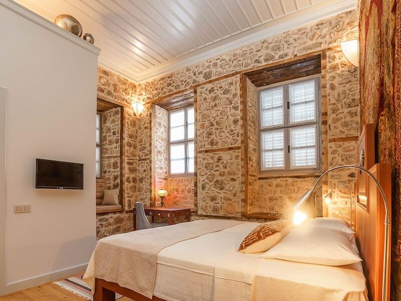 Delight Deluxe Hotel