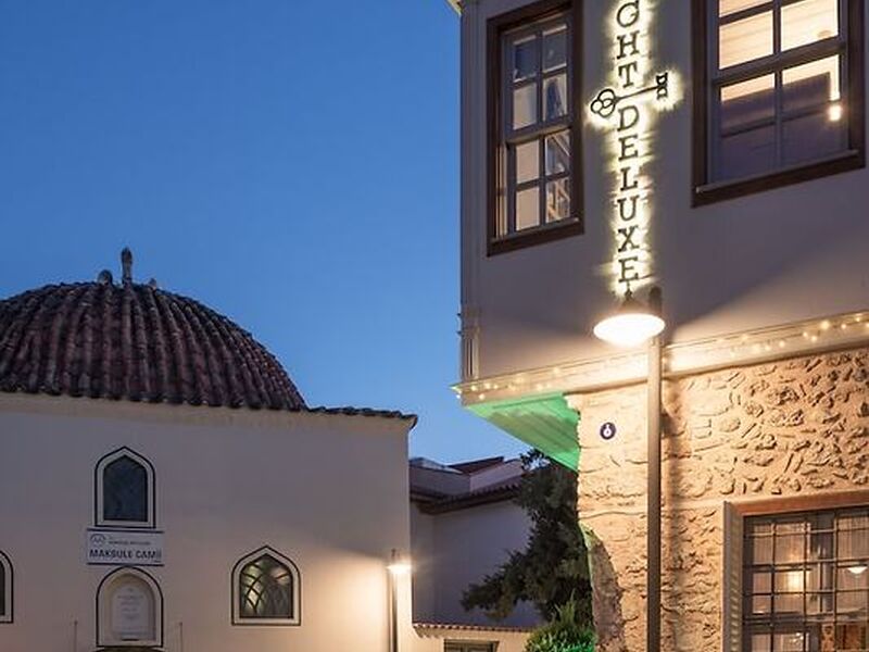 Delight Deluxe Hotel