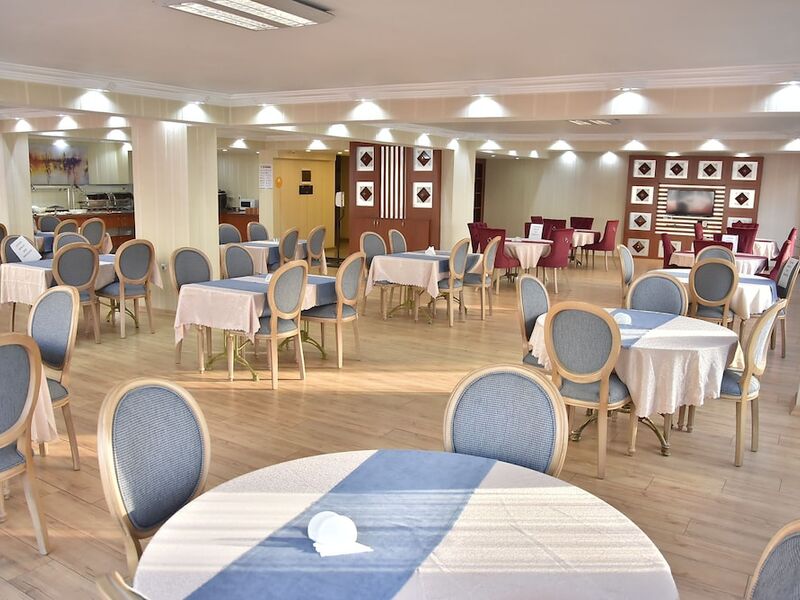 Gold City Hotel