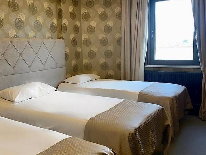 Gold City Hotel