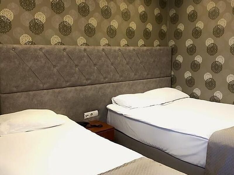 Gold City Hotel
