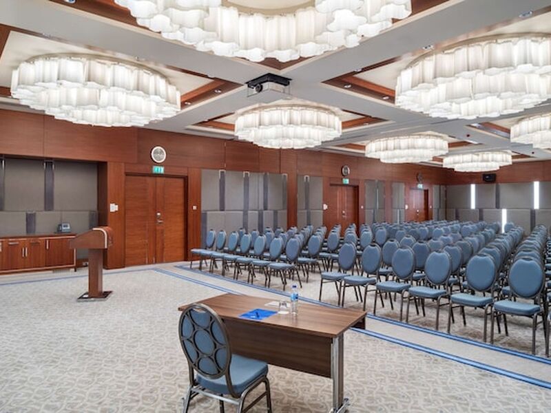 Hilton Bursa Convention Center & Spa