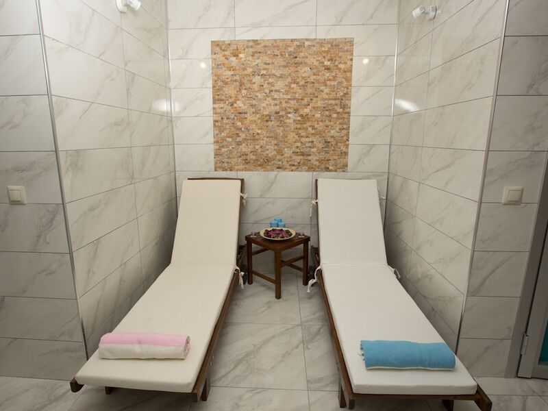 Guler Park Hotel