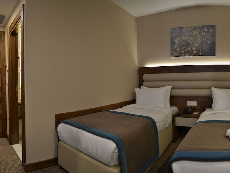Guler Park Hotel