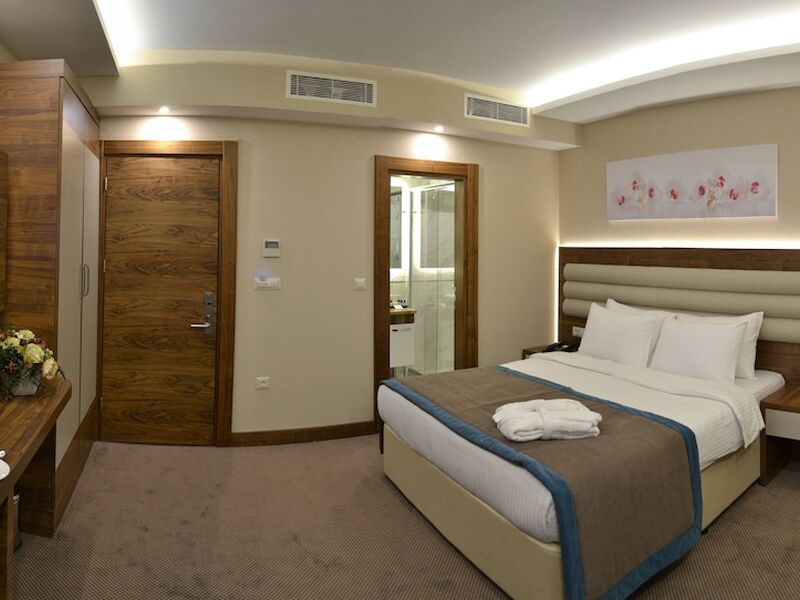 Guler Park Hotel
