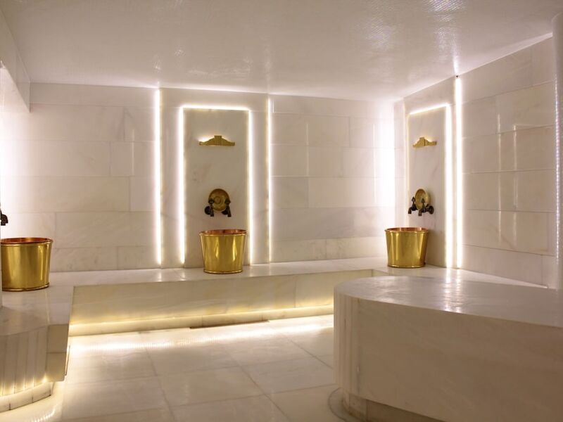 Tiara Thermal & Spa Hotel