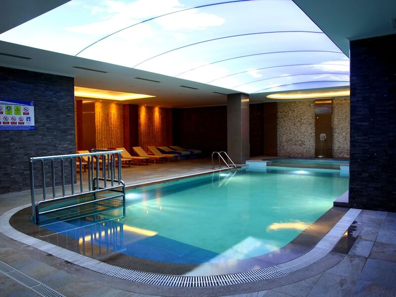 Ramada By Wyndham Bursa Çekirge Thermal & Spa