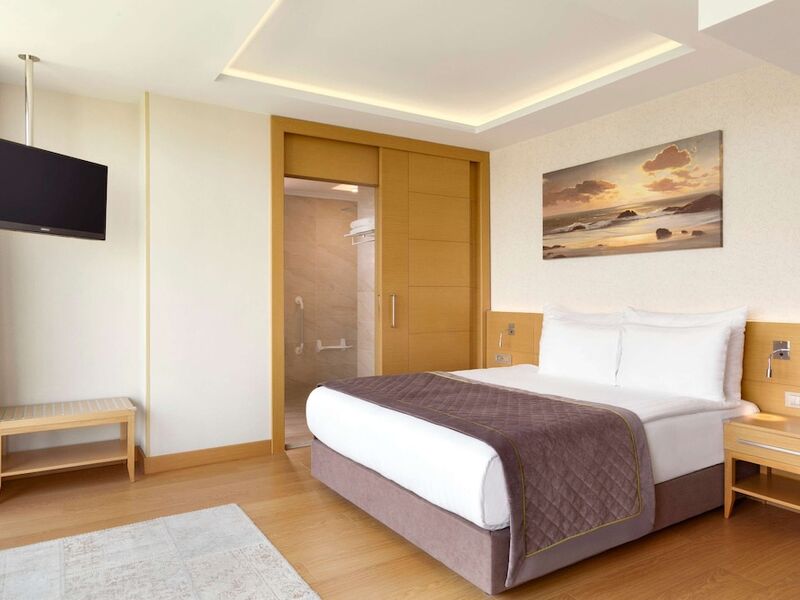 Ramada By Wyndham Bursa Çekirge Thermal & Spa