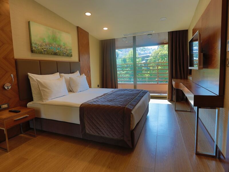 Ramada By Wyndham Bursa Çekirge Thermal & Spa