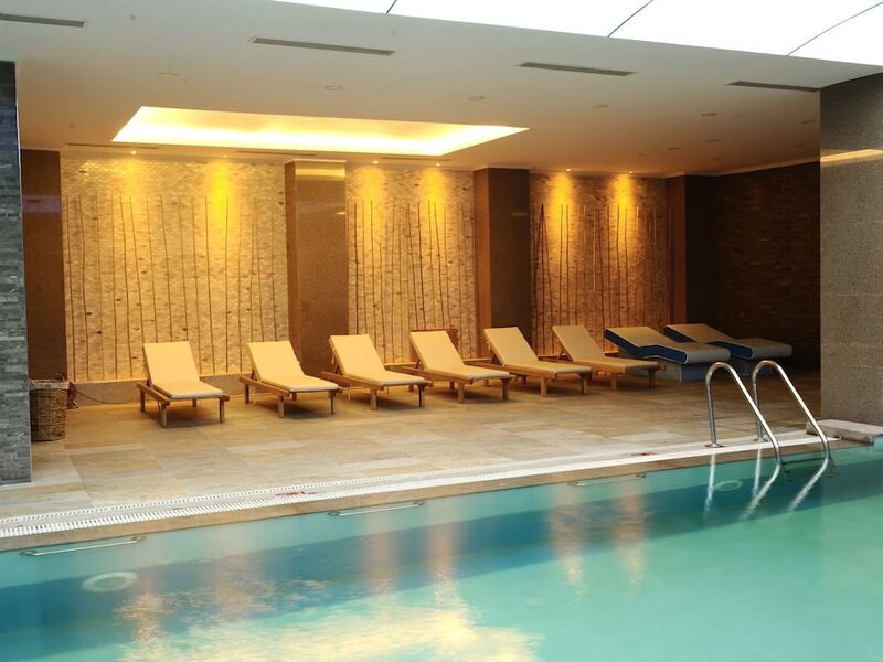 Ramada By Wyndham Bursa Çekirge Thermal & Spa