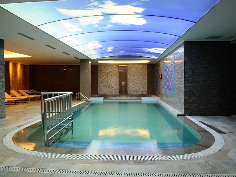 Ramada By Wyndham Bursa Çekirge Thermal & Spa