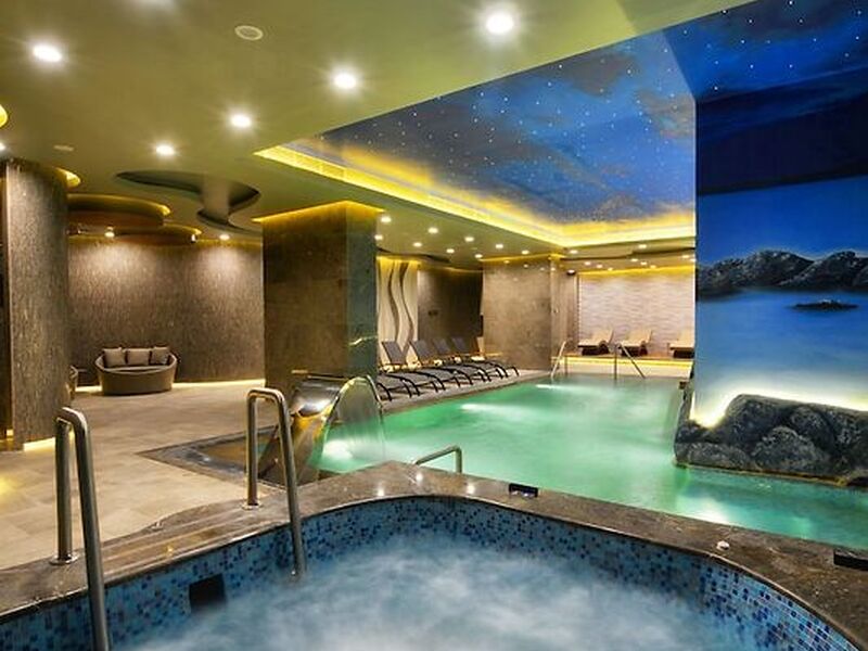 Marigold Thermal Spa Hotel
