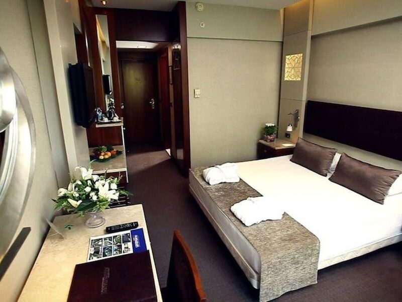 Kervansaray Thermal-Convention Center & Spa