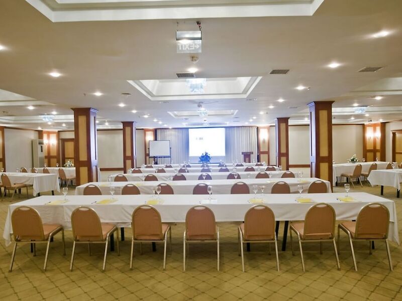 Kervansaray Thermal-Convention Center & Spa