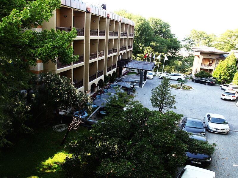 Kervansaray Thermal-Convention Center & Spa