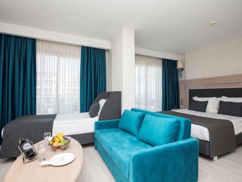 Club Hotel Falcon
