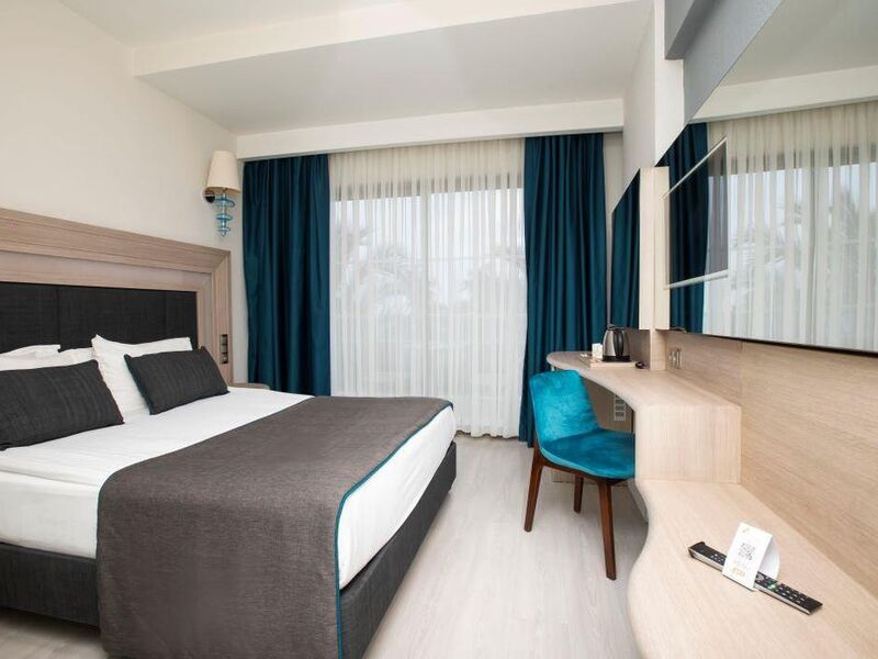 Club Hotel Falcon
