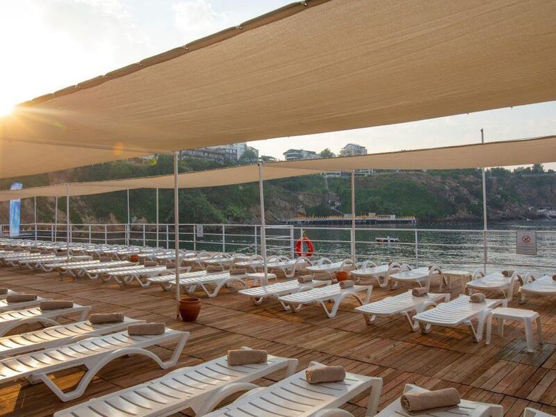 Club Hotel Falcon