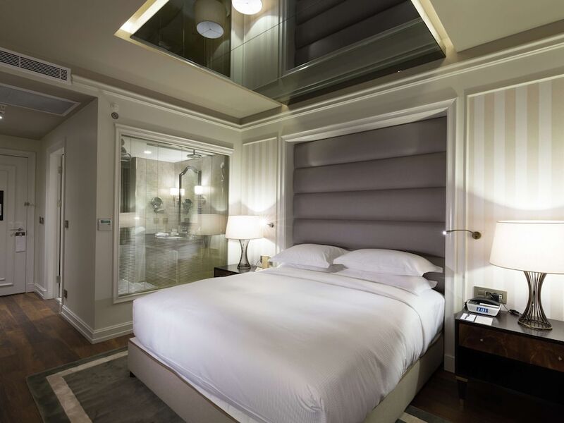 DoubleTree by Hilton Hotel Izmir Airport