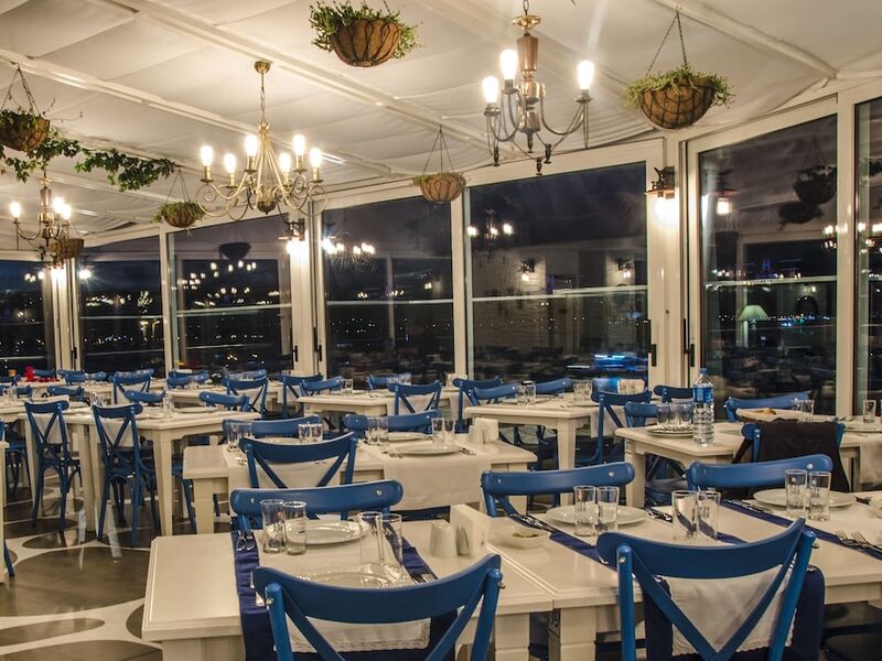 Akol Hotel